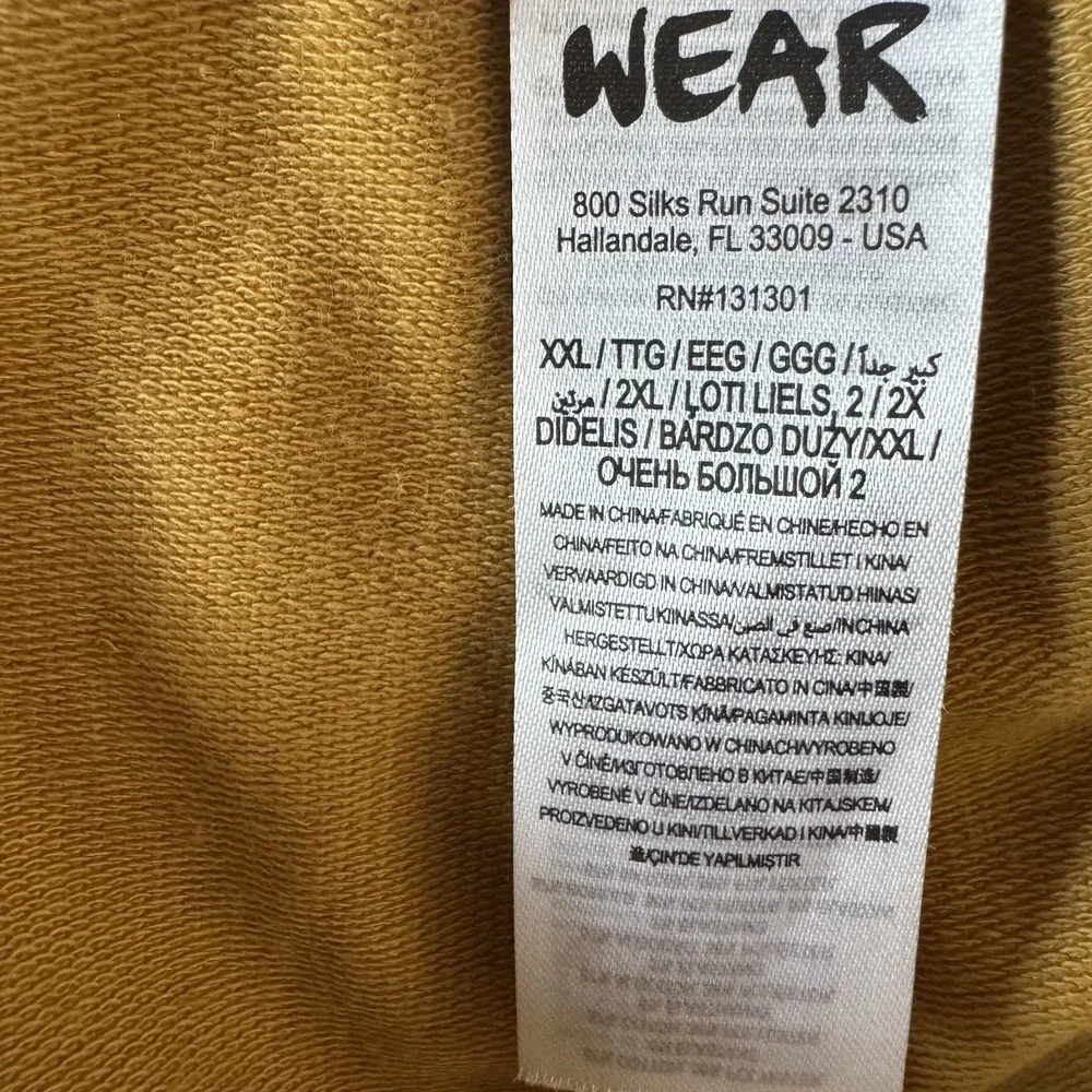 NWT Zumba Golden Ticket Sweat Shorts Pink Logo Drawstring Pockets 2XL